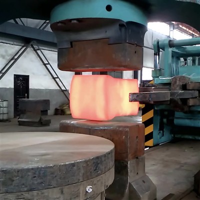 Four-Step Surface Treatment Method For Titanium Alloy Forgings
